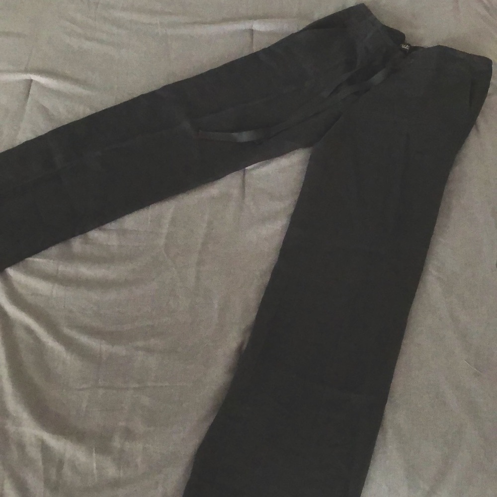 Talbots Signature 100% linen pants NWOT.